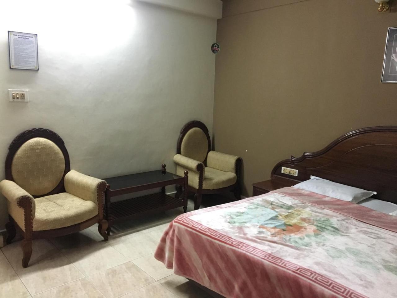 Hotel Royal Wings نيدومباسيري المظهر الخارجي الصورة